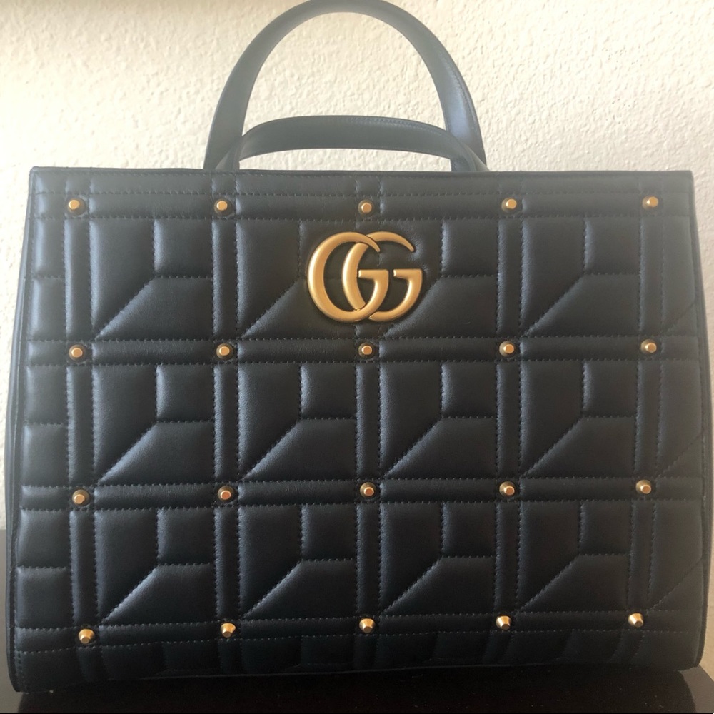 GUCCI authentic NWT Marmont GG Shoulder Bag